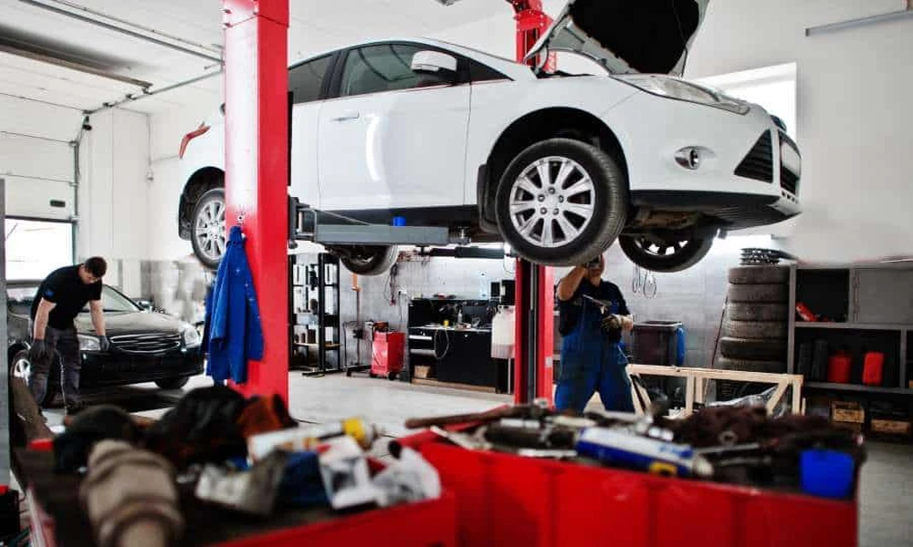 Leaking Pump, Ruptured Hose or Broken Steering Rack? Determining the Real Source of Fluid Loss